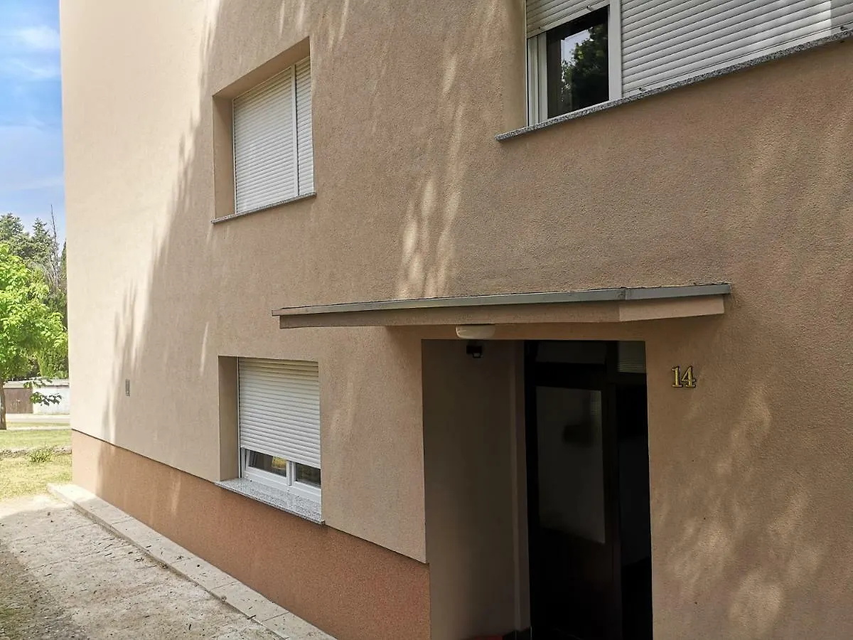 Apartment Lena Pula